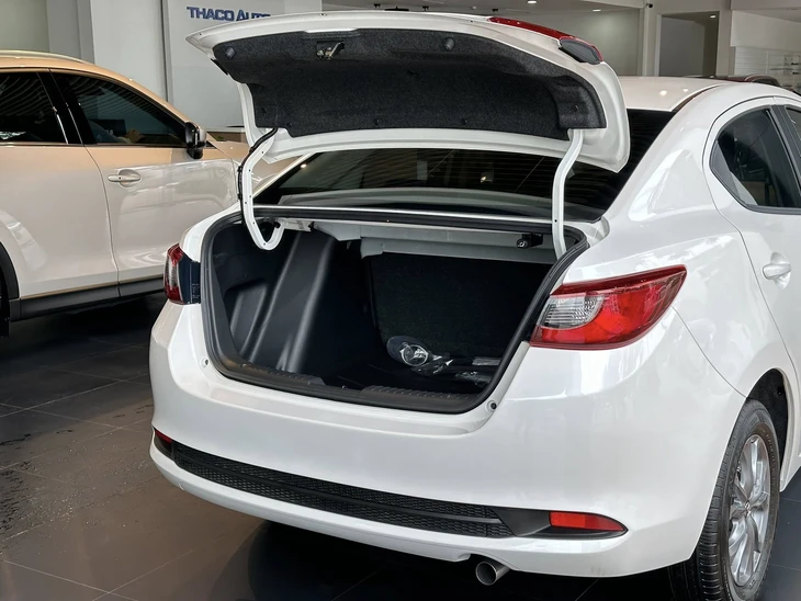 Mazda2 - Ảnh 6.