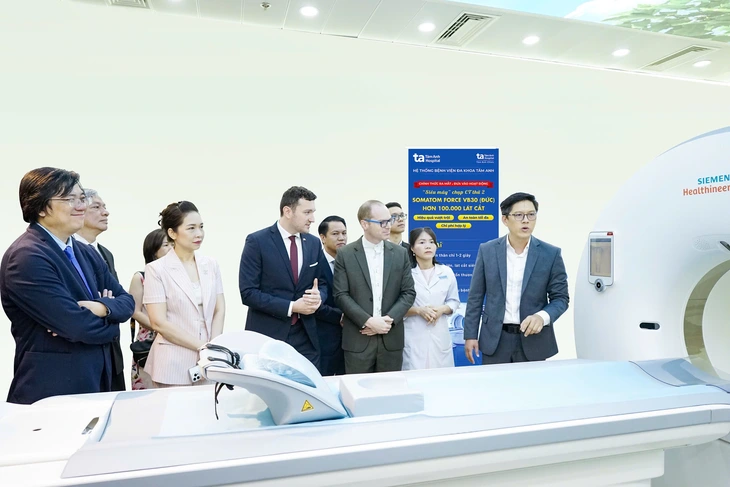 Bệnh viện Tâm Anh TP.HCM vận hành máy CT hiện đại phát hiện tổn thương chỉ vài milimet - Ảnh 5.