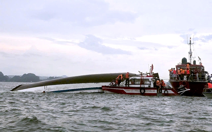 Hai người ở Phú Thọ, Thái Nguyên tử vong do tôn bay, tường rào đổ trong siêu dông chiều qua - Ảnh 2.