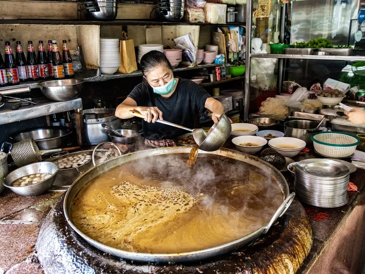 Wattana Panich - Ảnh 1.
