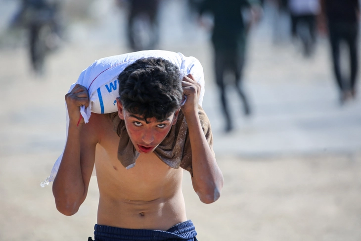 Israel điều xe tăng vào khu dân cư, người dân Gaza chết đói ngày một nhiều - Ảnh 2. Gaza - Ảnh 2.