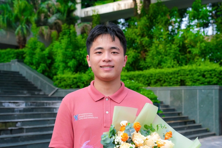 Nam sinh nối dài chuỗi 3 năm liên tiếp giành huy chương vàng Olympic hóa học quốc tế - Ảnh 1. huy chương vàng - Ảnh 1.