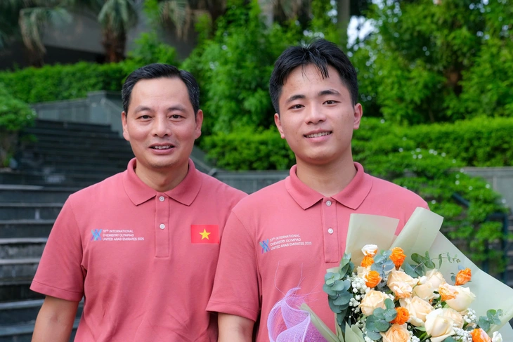 Nam sinh nối dài chuỗi 3 năm liên tiếp giành huy chương vàng Olympic hóa học quốc tế - Ảnh 2. huy chương vàng - Ảnh 2.