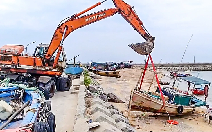 Hải Phòng huy động trên 70.000 người phòng chống thiên tai và di chuyển gần 18.000 khách du lịch - Ảnh 3.