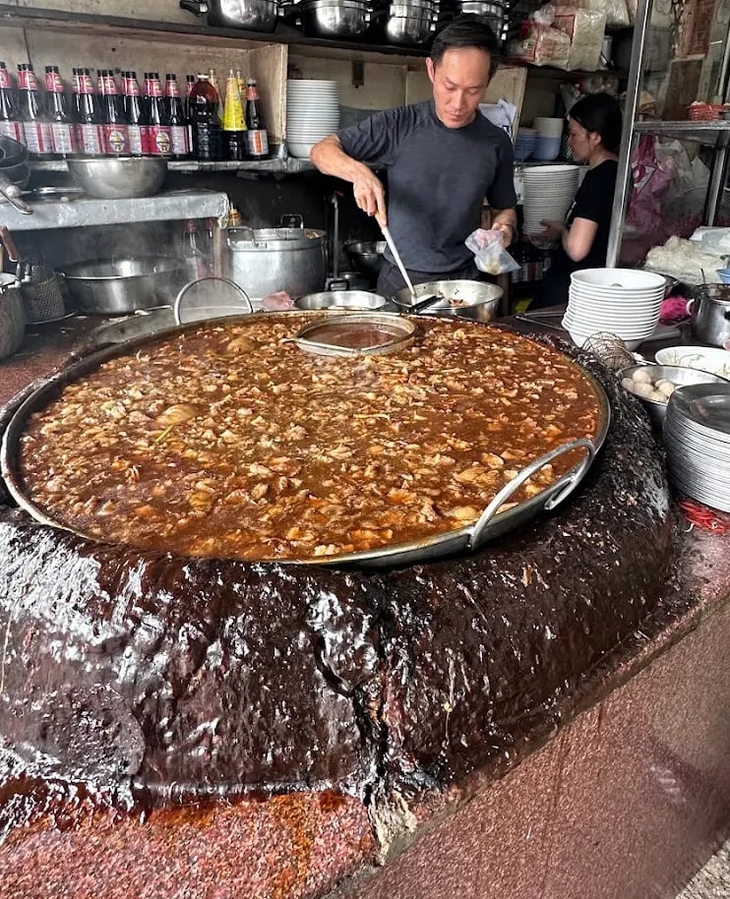 Wattana Panich - Ảnh 3.