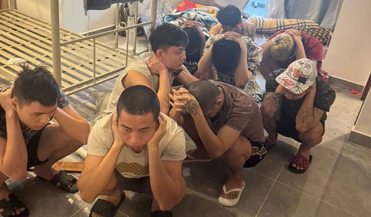 Campuchia bắt gần 2.800 nghi phạm trong chiến dịch truy quét trung tâm lừa đảo trực tuyến - Ảnh 1. lừa đảo trực tuyến - Ảnh 1.