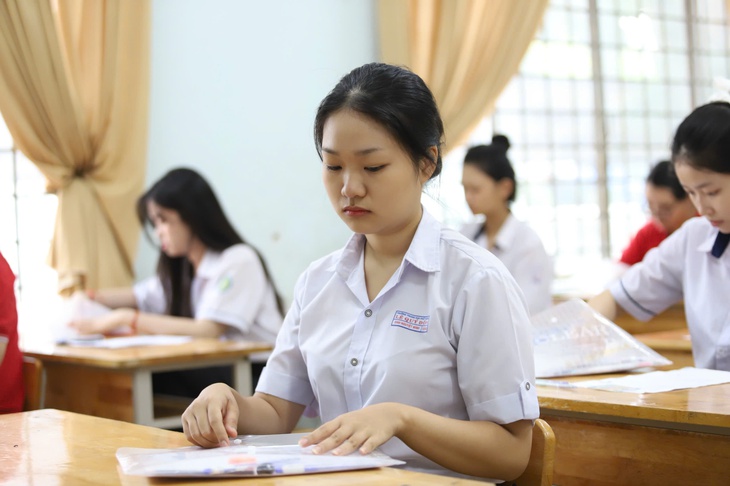 điểm sàn - Ảnh 1.