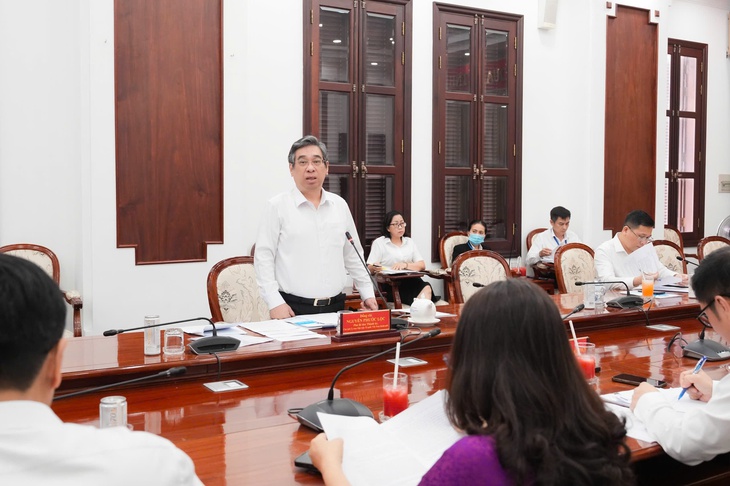 Phó bí thư Nguyễn Phước Lộc: Kịp thời có chính sách bảo hiểm xã hội mới cho TP.HCM - Ảnh 1.