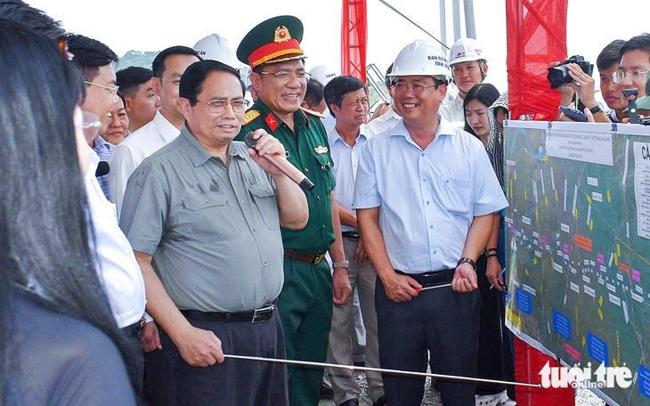Thủ tướng chỉ đạo cao tốc Châu Đốc - Cần Thơ - Sóc Trăng phải thông xe 19-12 - Ảnh 3. cao tốc Châu Đốc - Cần Thơ - Sóc Trăng - Ảnh 3.