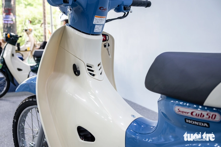 Honda Super Cub 50 Final Edition - Ảnh 10.
