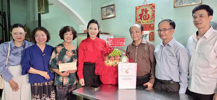 - Ảnh 1. nghệ sĩ - Ảnh 1.