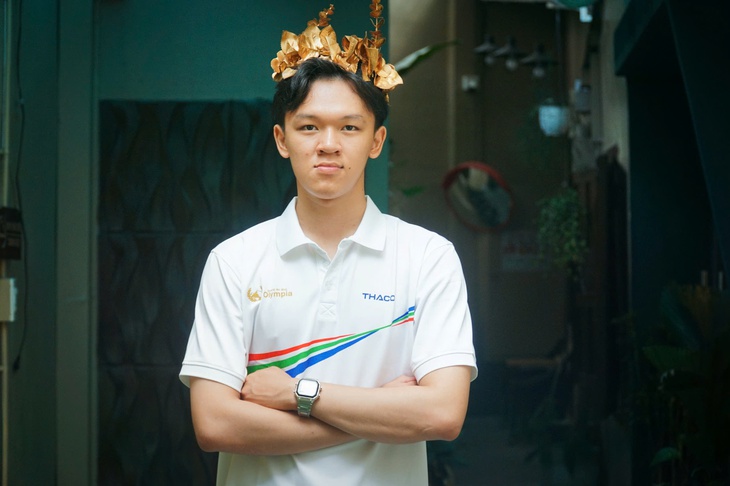 4 thí sinh vào chung kết Đường lên đỉnh Olympia 2025 là ai? - Ảnh 3. 4 thí sinh vào chung kết Đường lên đỉnh Olympia 2025 là ai? - Ảnh 3.