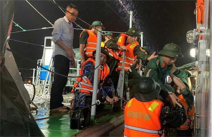 Bão số 3 đã đi vào đất liền Hưng Yên - Ninh Bình - Ảnh 13. bão số 3 - Ảnh 13.