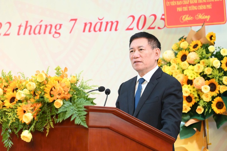 Phó thủ tướng Hồ Đức Phớc chỉ đạo 6 nhóm giải pháp chiến lược để ngành cao su bứt phá - Ảnh 1.