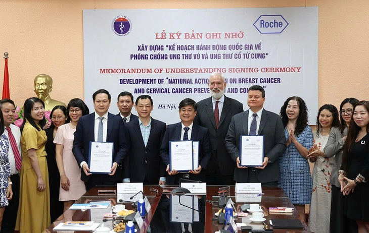 Mỗi năm Việt Nam có 12.500 ca tử vong do ung thư vú, ung thư tử cung - Ảnh 1.