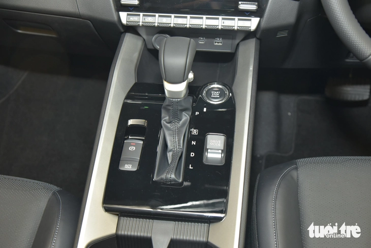 Mitsubishi Destinator - Ảnh 16.