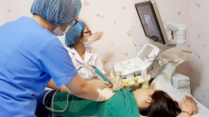 U nang tuyến vú có phải dấu hiệu đáng lo? - Ảnh 1.