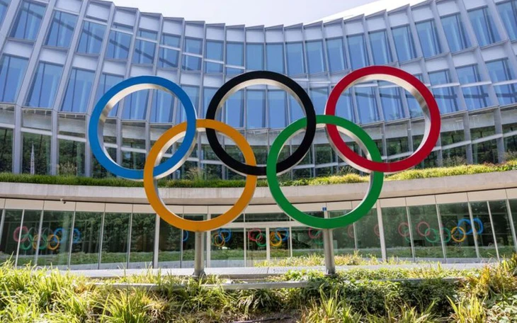 Nhà vô địch Olympic qua đời sau tai nạn kinh hoàng - Ảnh 2.