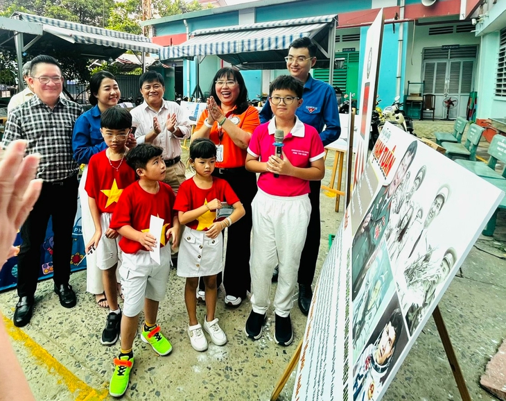 Ra mắt CLB Khơi nguồn sáng tạo, trường mong nhiều học sinh 'viết tiếp ước mơ' khám phá không gian - Ảnh 2.