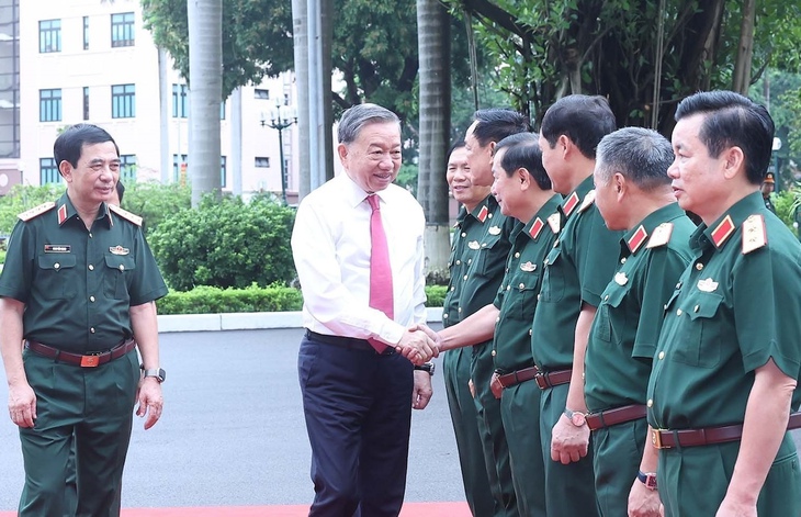 Tổng Bí thư: Cán bộ cấp cao quân đội tham gia Trung ương phải thực sự nổi trội, có uy tín cao - Ảnh 3.