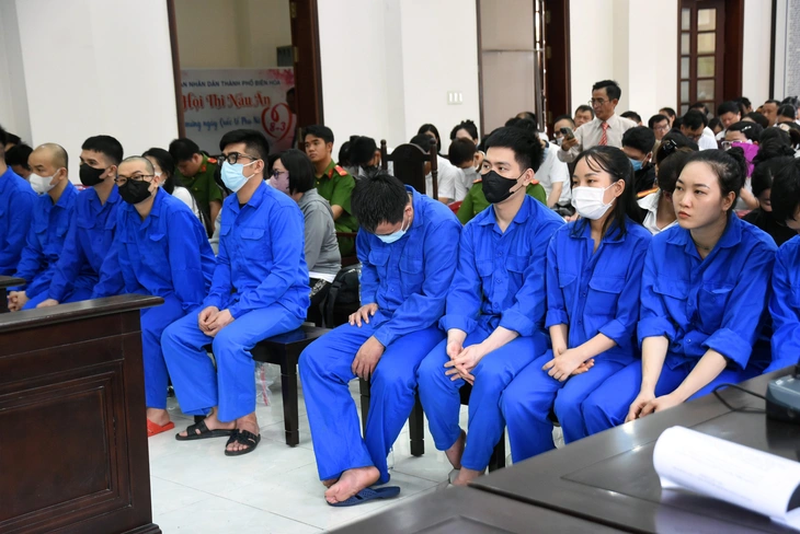 Trả hồ sơ điều tra bổ sung vụ 'lùa' khách hàng từ TP.HCM về Đồng Nai mua đất - Ảnh 1.