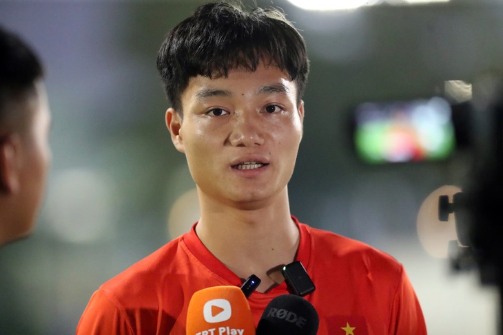 Lý Đức không ra sân tập, U23 Việt Nam 'mổ băng' U23 Philippines - Ảnh 2.