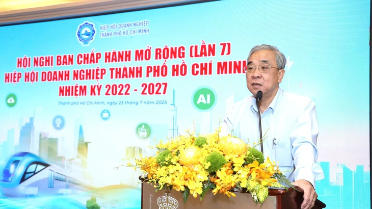 Đề xuất dùng bao bì in địa chỉ cũ đến hết năm để hỗ trợ doanh nghiệp - Ảnh 1.