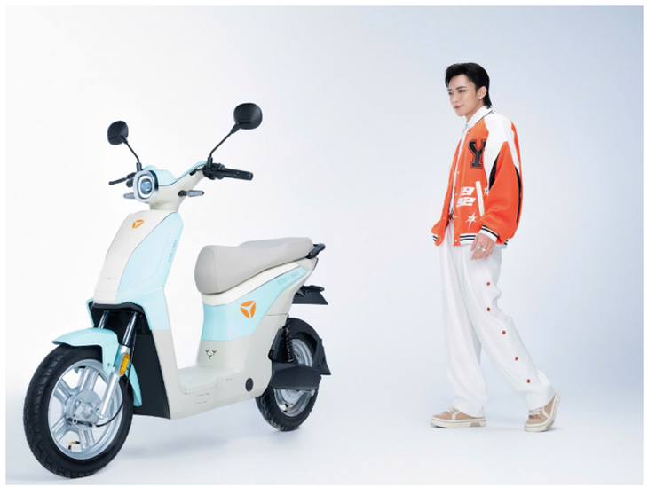 Yadea hỗ trợ người tiêu dùng chuyển đổi phương tiện xanh - Ảnh 3.