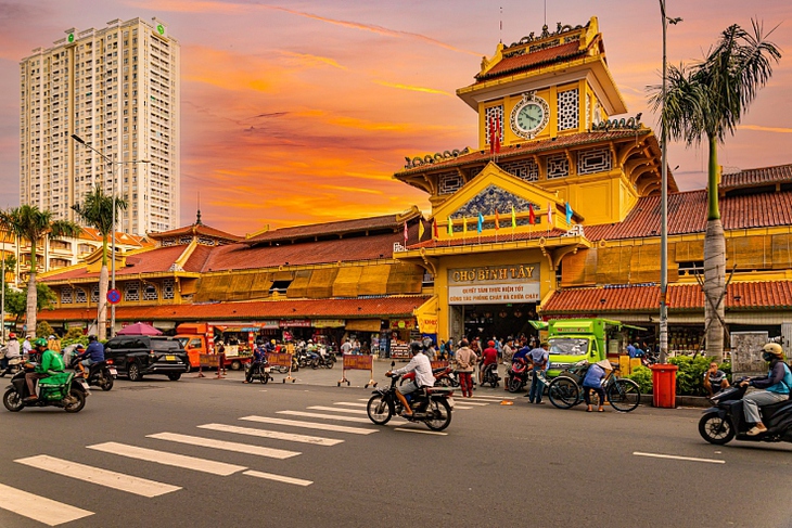 Đến Phở Minh, Cơm tấm Ba Ghiền, Cục Gạch và thiên đường quanh chợ Bình Tây theo Michelin - Ảnh 4.