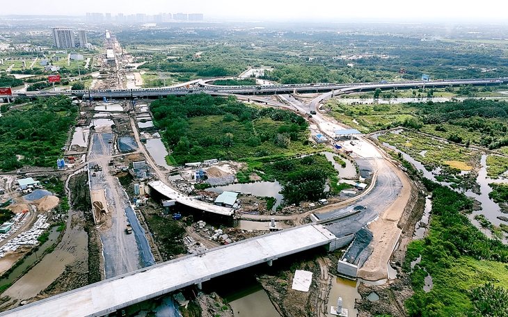 Cầu Nhơn Trạch phải thông xe đúng hạn như chỉ đạo Thủ tướng Chính phủ - Ảnh 4.