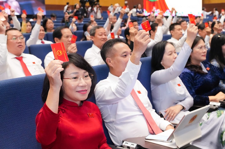 CHUNG CƯ CŨ - Ảnh 2.