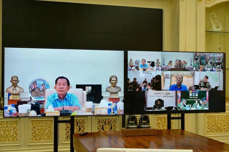 Ông Hun Sen bác tin rời Campuchia đến Trung Quốc, nói đang tham gia chỉ huy quân đội - Ảnh 2.