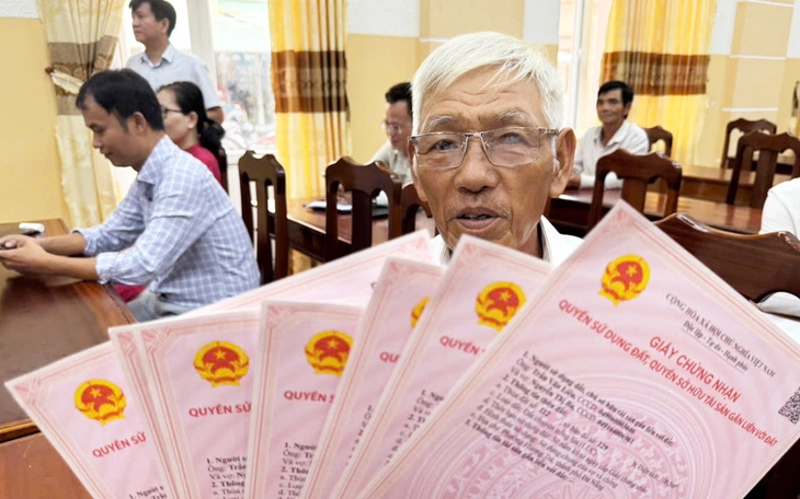 Phó bí thư Thành ủy Tam Kỳ cũ làm bí thư phường nơi có lễ hội hoa sưa - Ảnh 4.