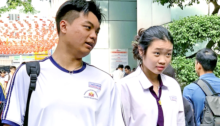 Đại học Quốc gia TP.HCM công bố bách phân vị điểm thi đánh giá năng lực - Ảnh 1.