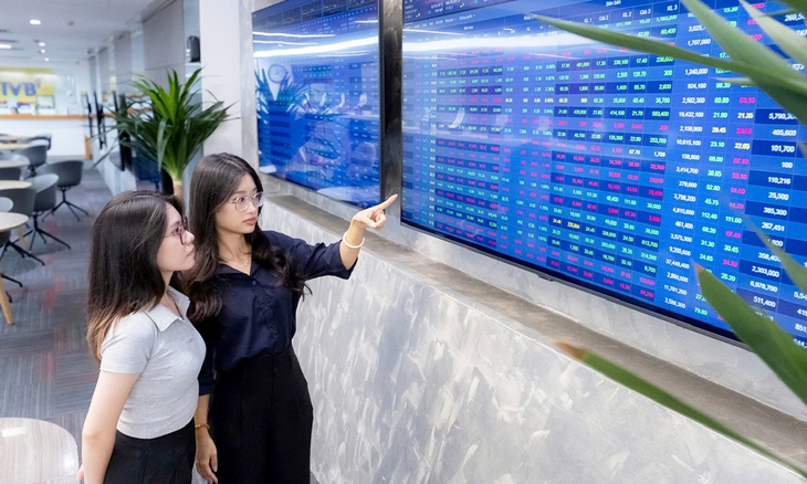 Thêm lực đẩy cho thị trường chứng khoán - Ảnh 1. thị trường chứng khoán - Ảnh 1.