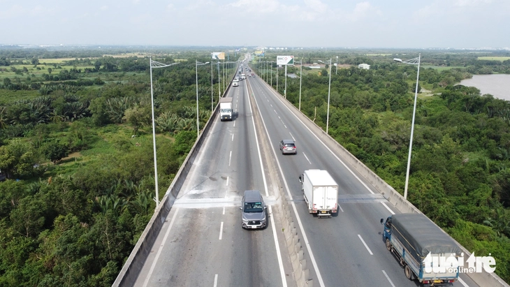 cao tốc - Ảnh 1.
