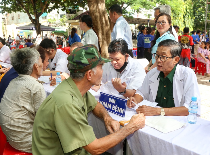 phường Phú Định - Ảnh 1.