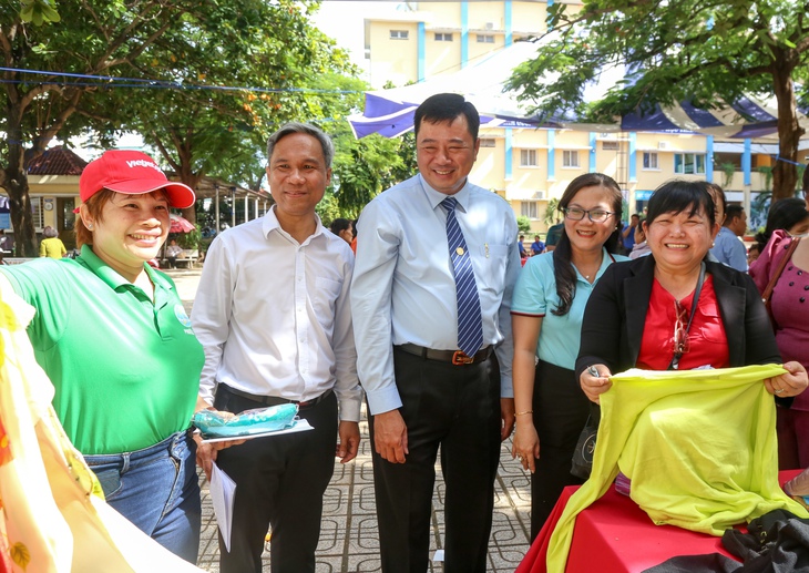 phường Phú Định - Ảnh 4.