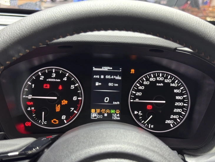 Subaru Forester - Ảnh 10.