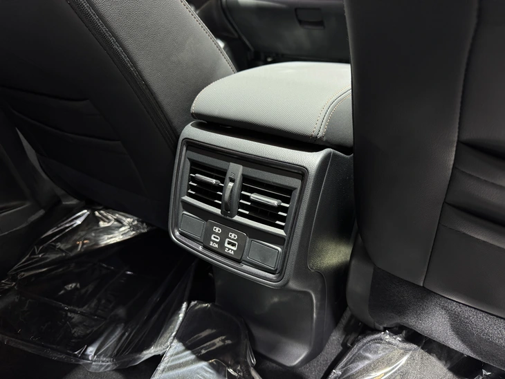 Subaru Forester - Ảnh 15.