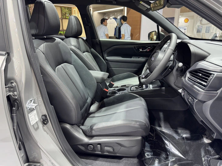 Subaru Forester - Ảnh 13.