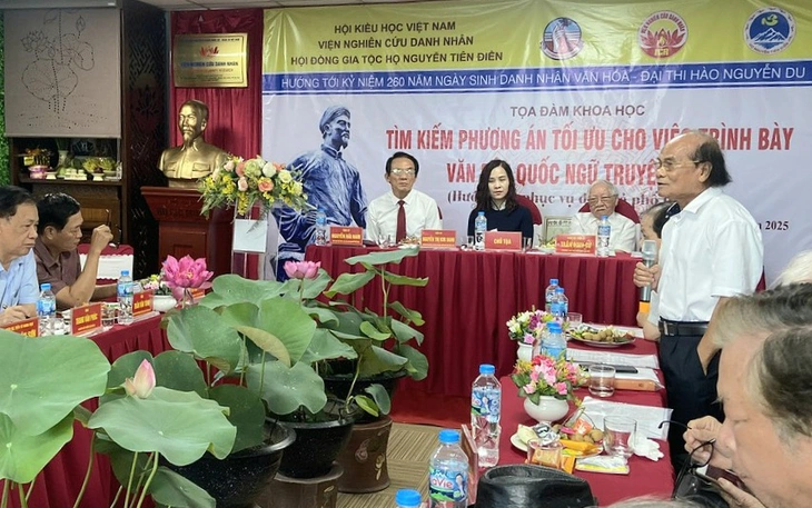 Ra mắt sách Truyện Kiều bản Tiên Điền với phân đoạn và chú giải khoa học - Ảnh 3.