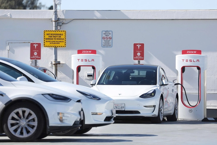 tesla - Ảnh 1.