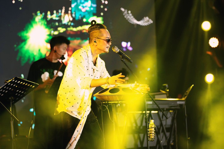 Jimmii Nguyễn - Ảnh 2.