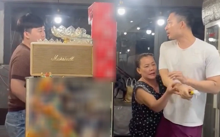 Ca sĩ từng dùng bao tải đựng cát sê đến bán hết nhà cửa giờ sống ra sao? - Ảnh 6.