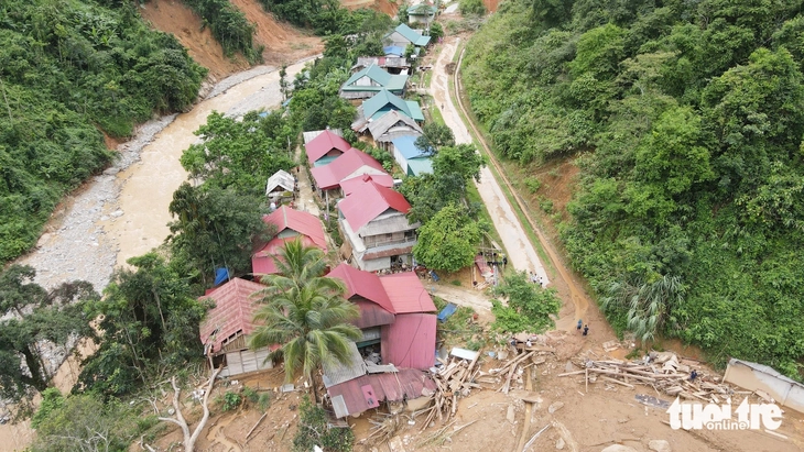 mưa lũ - Ảnh 1.