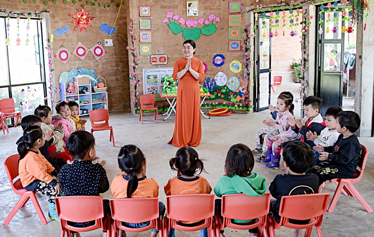 Đột phá về tiền lương cho giáo viên - Ảnh 3.