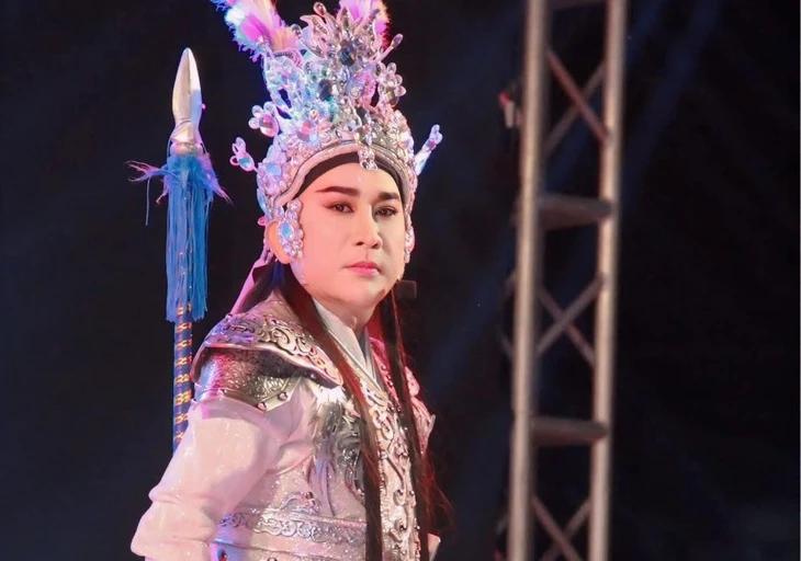 Kim Tử Long - Ảnh 1.