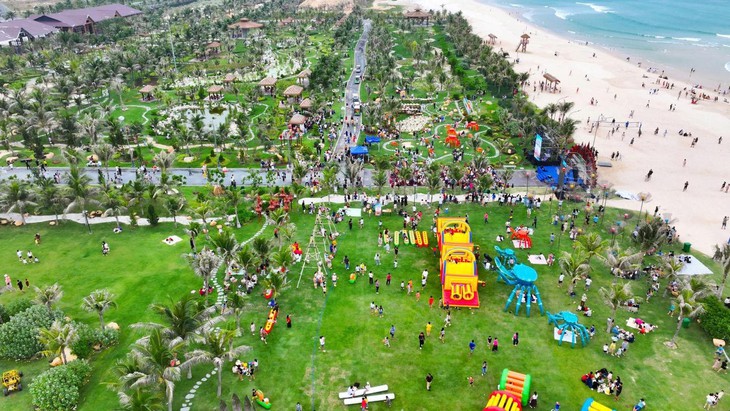 cổng chào CaraWorld - Ảnh 5.