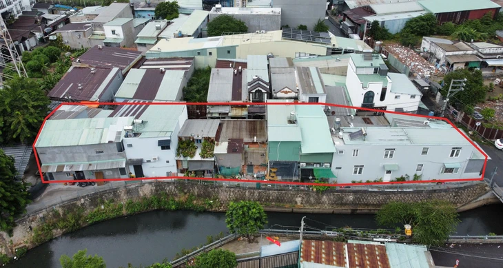 TP.HCM: Nhiều nhà xây lụi, số 'lạ' ở phường Thới An - Ảnh 3.